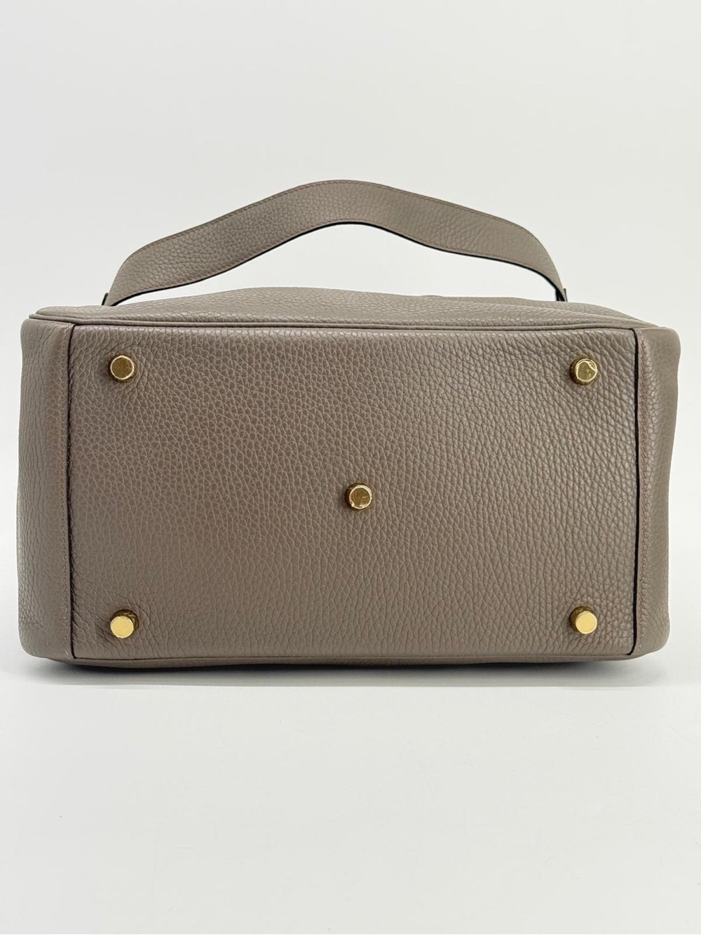 Hermes Lindy 30 Taurillon Clemence Etoupe Shoulder Bag Gold Hardware - Picture 11 of 15